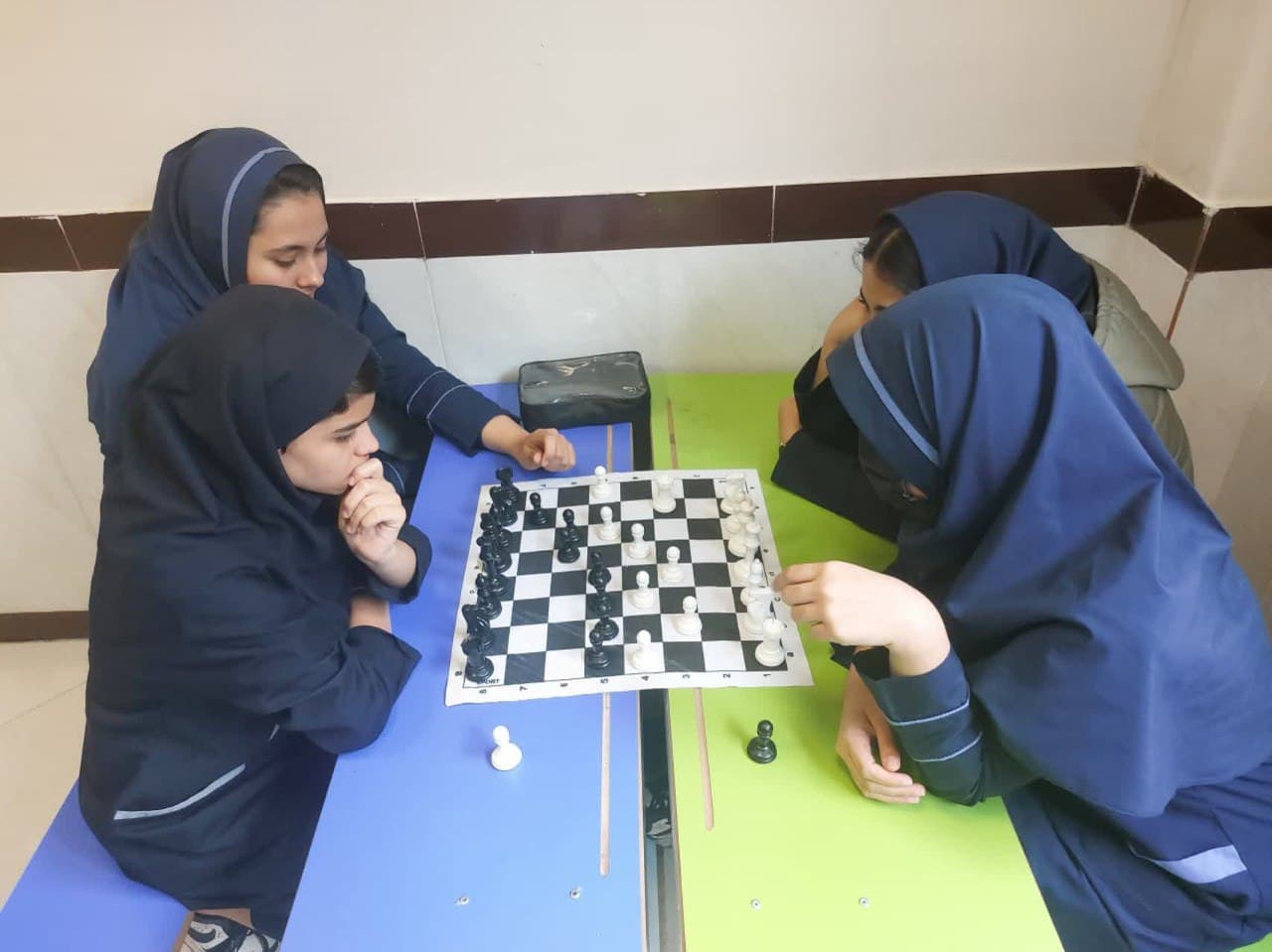 دبیرستان دوره اول دخترانه ستایش نو