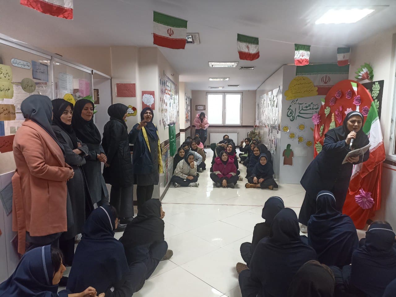دبیرستان دوره اول دخترانه ستایش نو